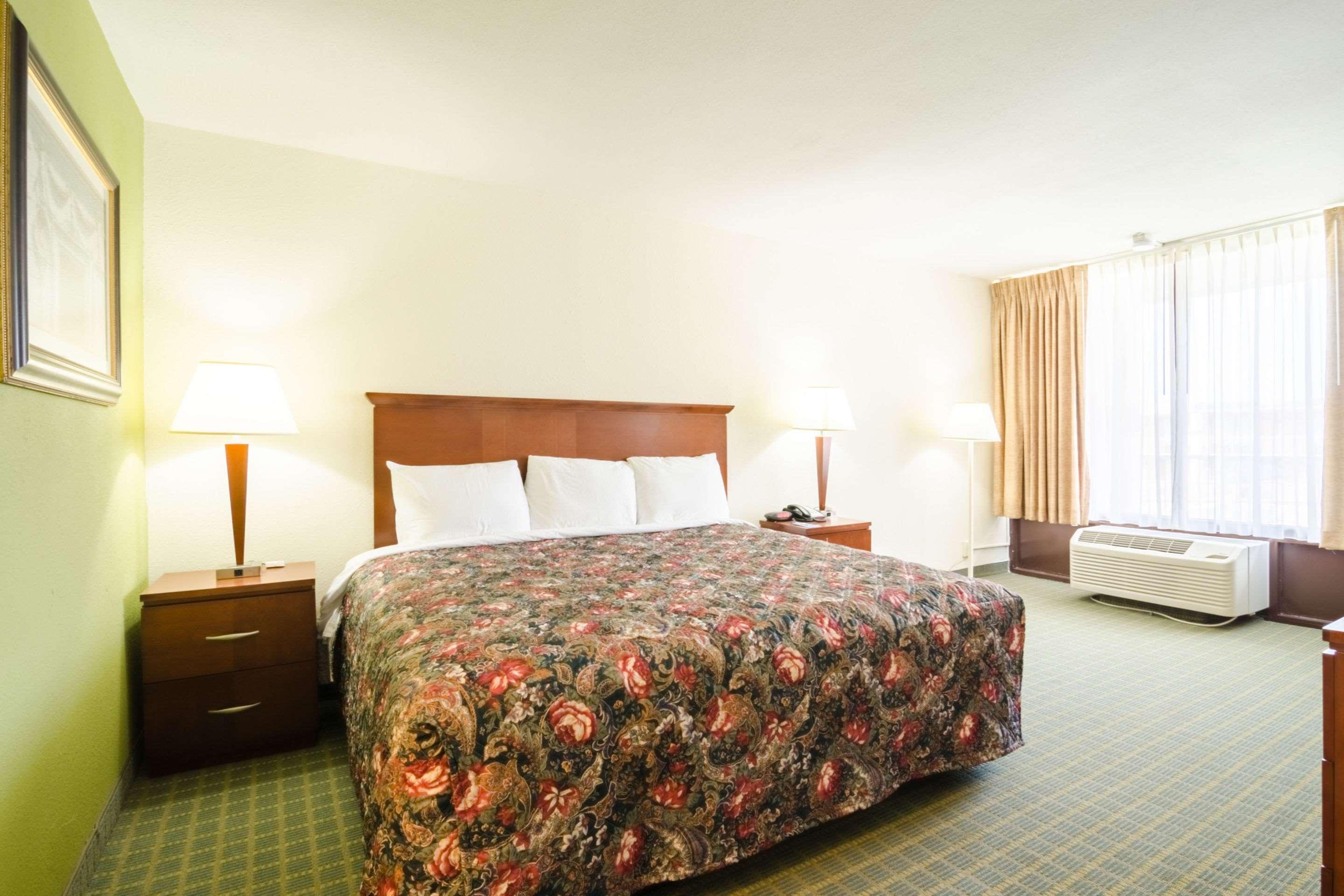 Oyo Hotel Greensboro East I 40 Ngoại thất bức ảnh