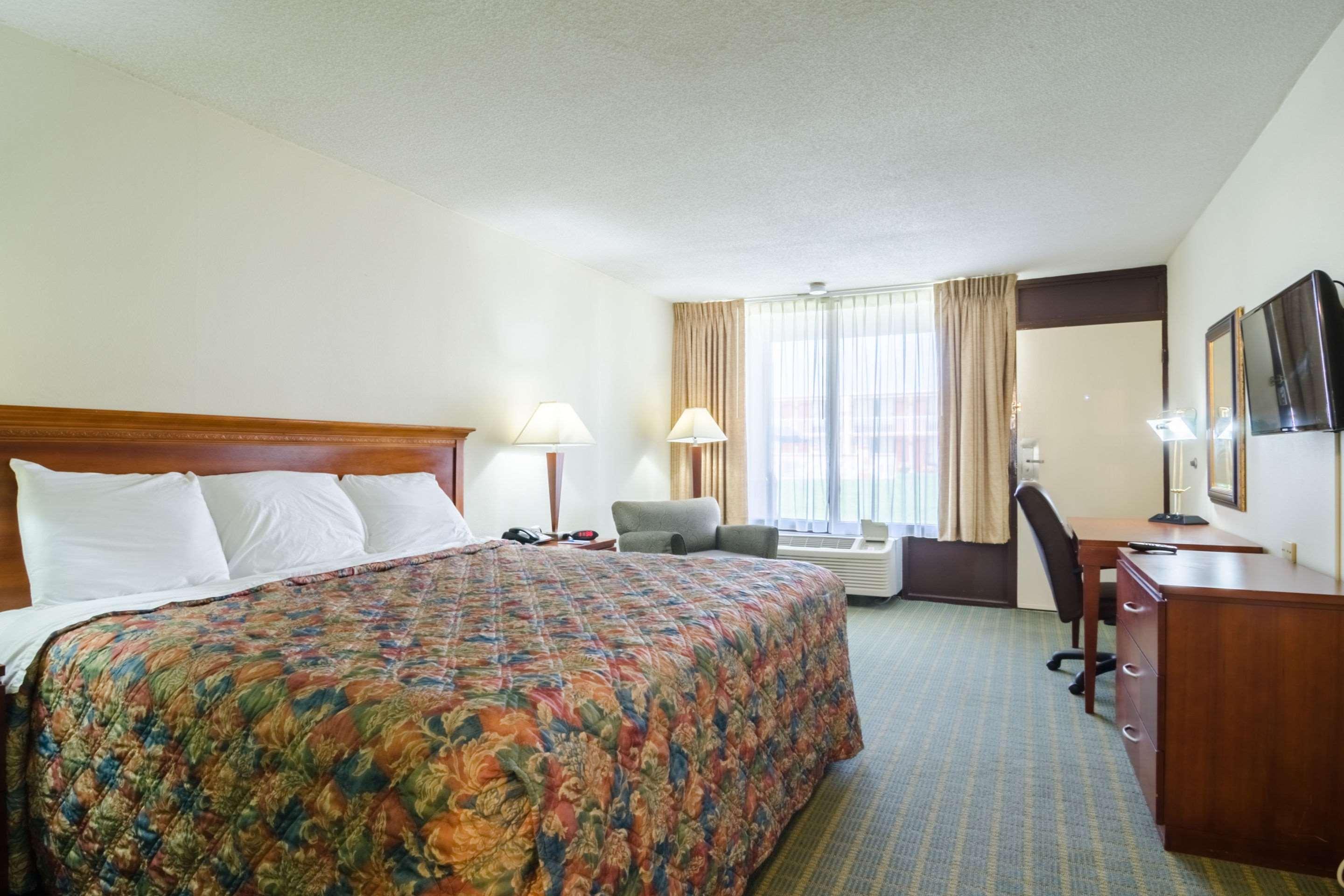 Oyo Hotel Greensboro East I 40 Ngoại thất bức ảnh