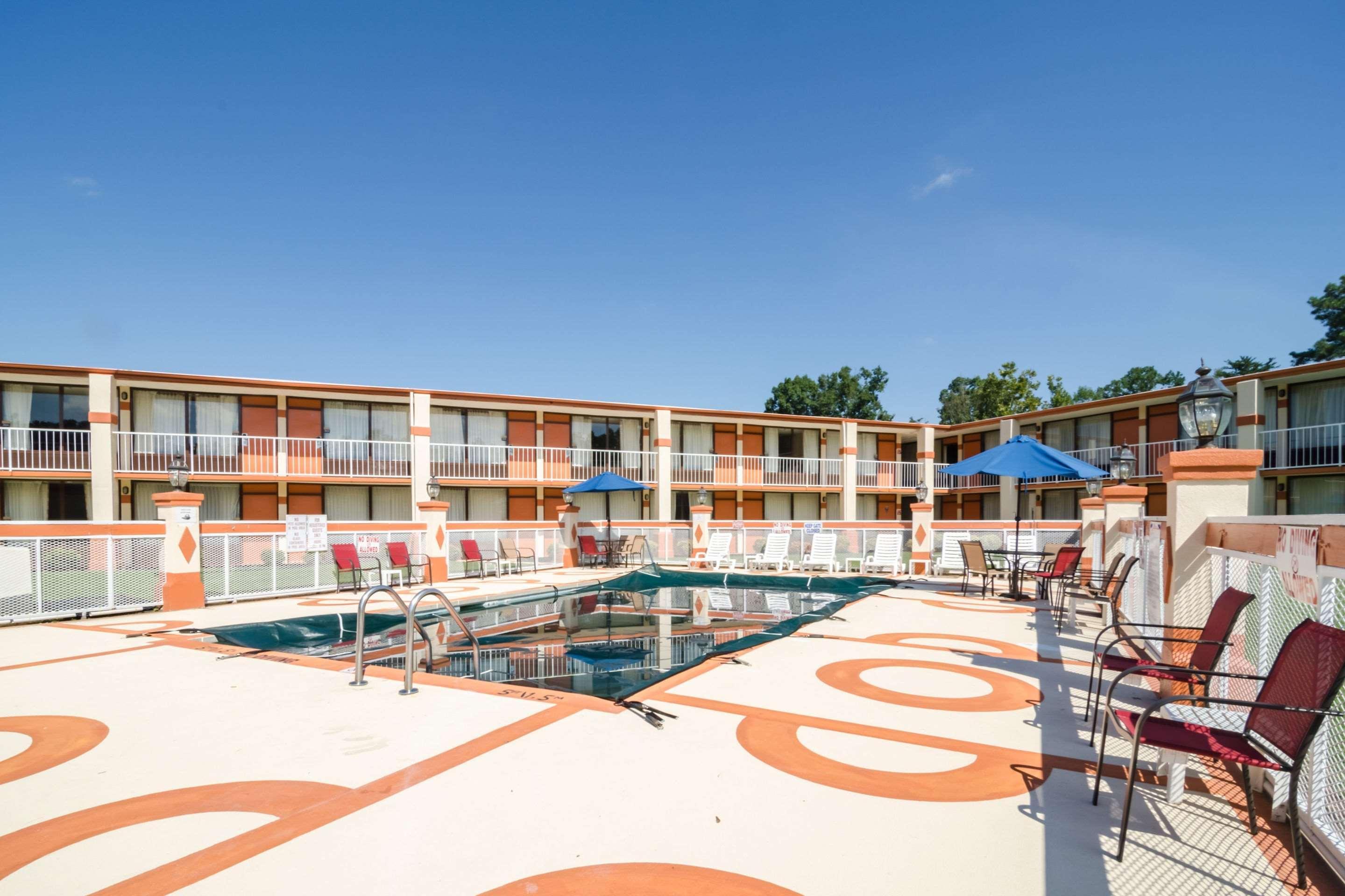 Oyo Hotel Greensboro East I 40 Ngoại thất bức ảnh