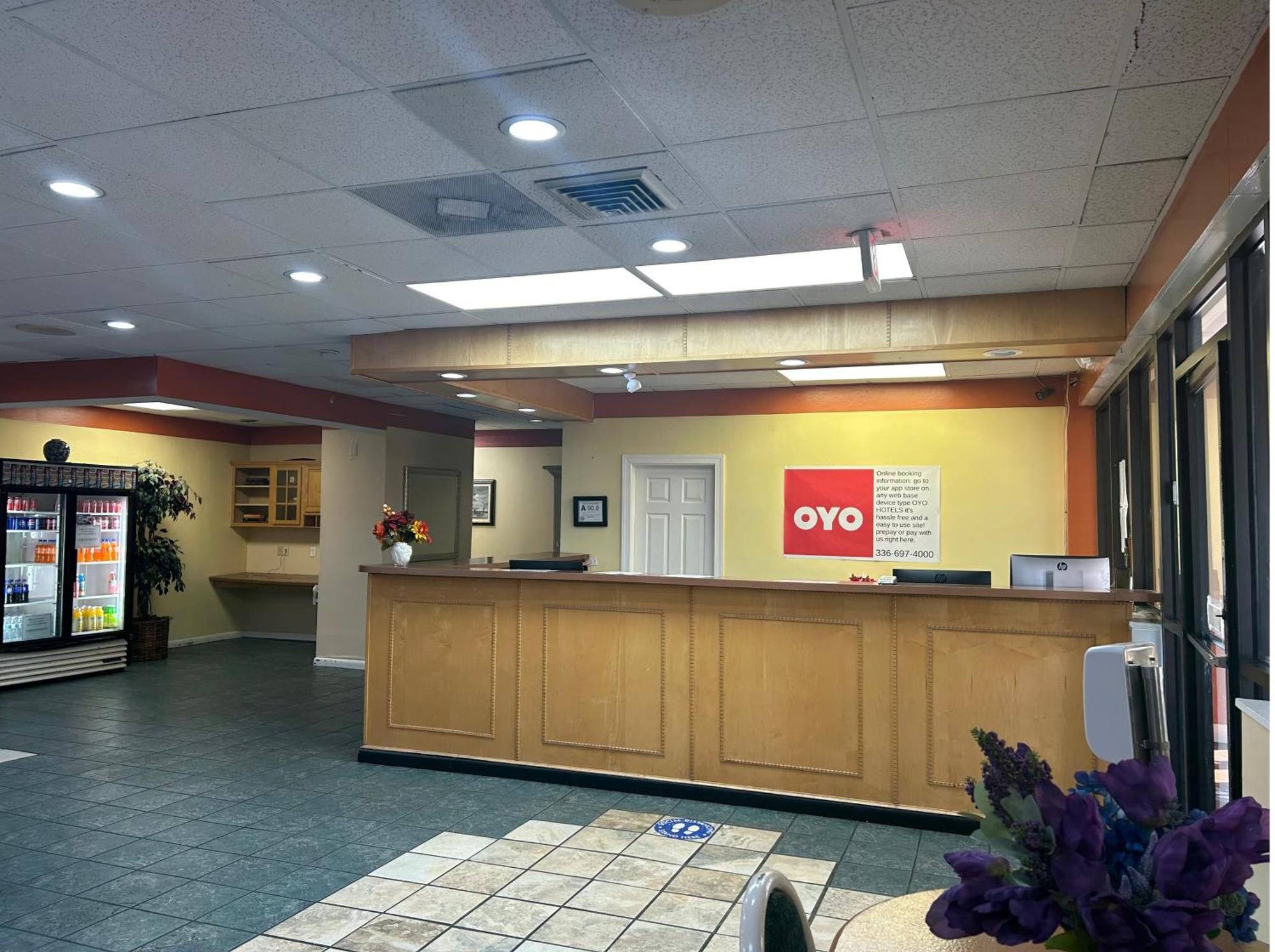 Oyo Hotel Greensboro East I 40 Ngoại thất bức ảnh