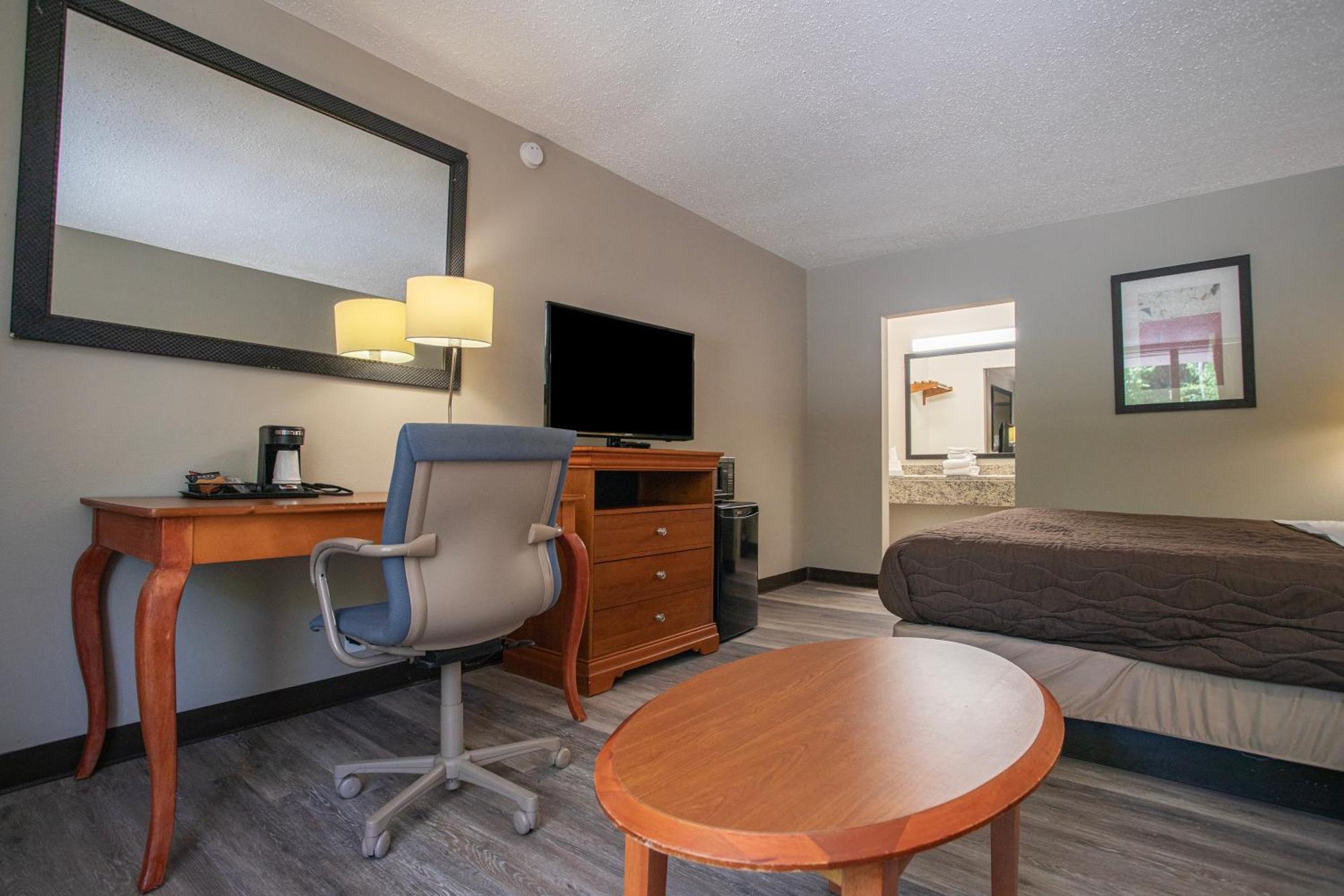 Oyo Hotel Greensboro East I 40 Ngoại thất bức ảnh