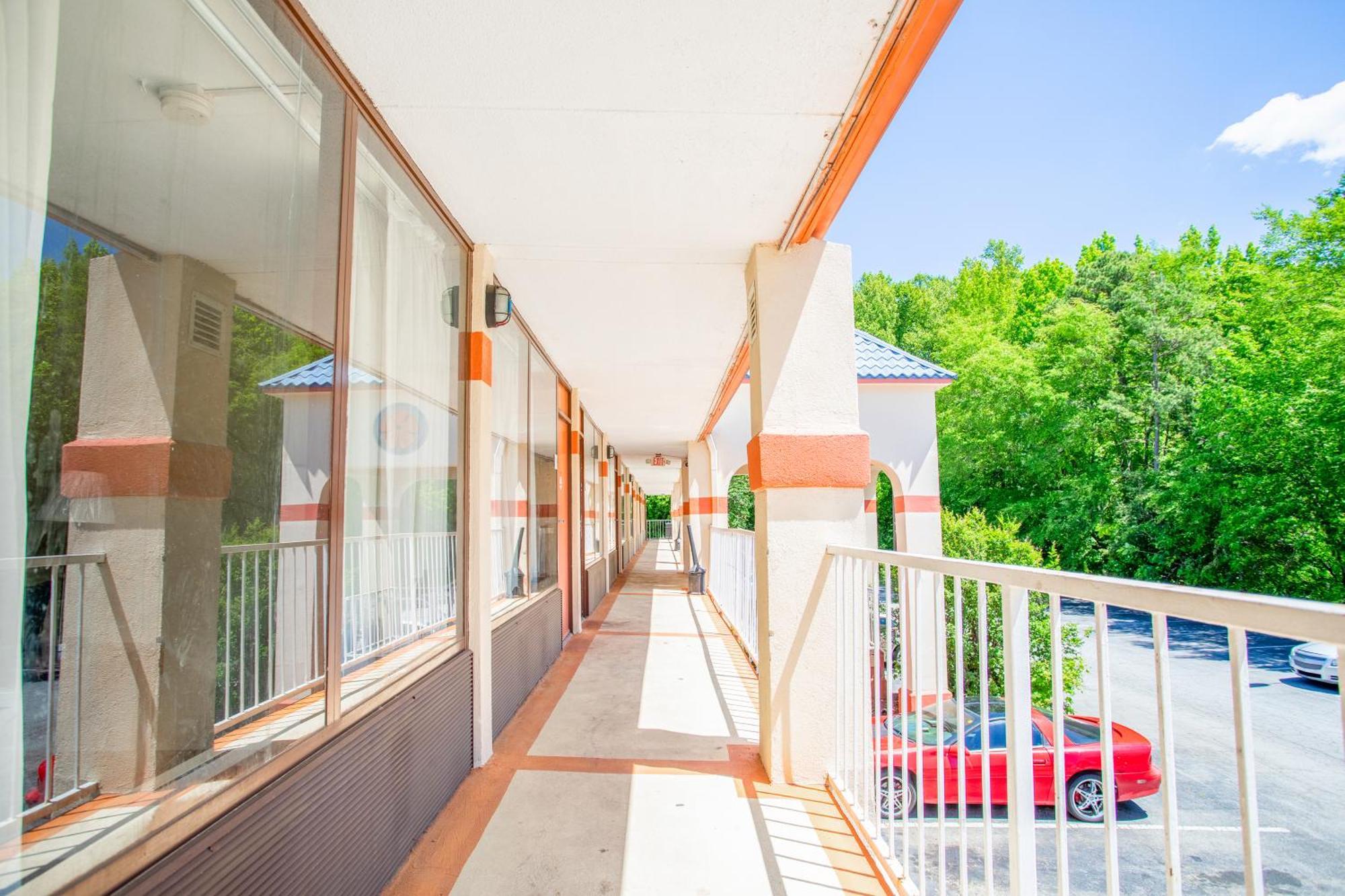 Oyo Hotel Greensboro East I 40 Ngoại thất bức ảnh